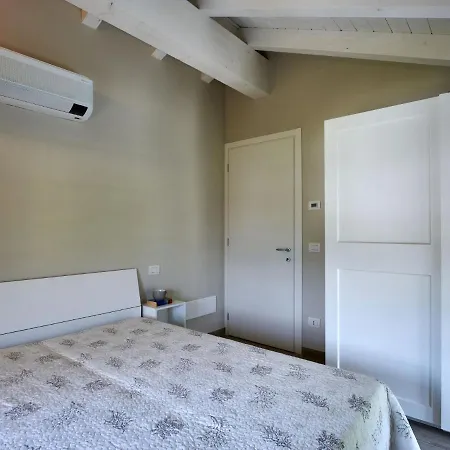 Laghetto By Interhome Hébergement de vacances Colico