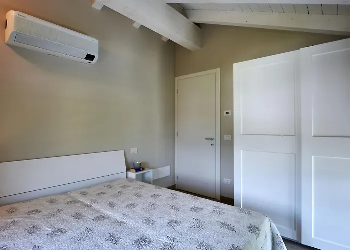 Laghetto By Interhome Hébergement de vacances Colico